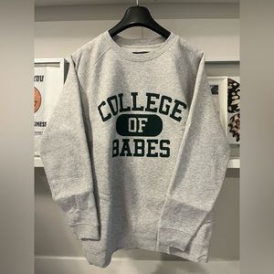 BRUNETTE THE LABEL OVERSIZED CREW